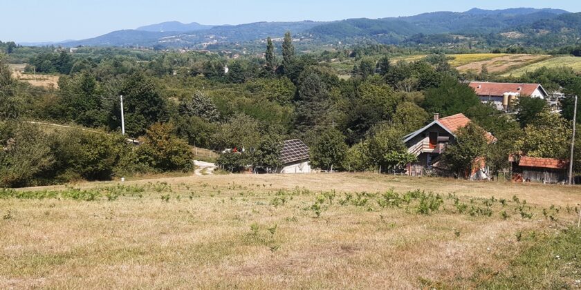 🌿 PRODAJE SE ZEMLJIŠTE – IZMEĐU POTKOZARJA I MIŠINOG HANA (BANJA LUKA)